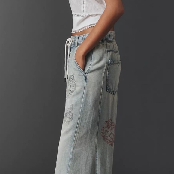 Anthropologie Pilcro Adi Mid Rise Flare - Picture 6 of 9